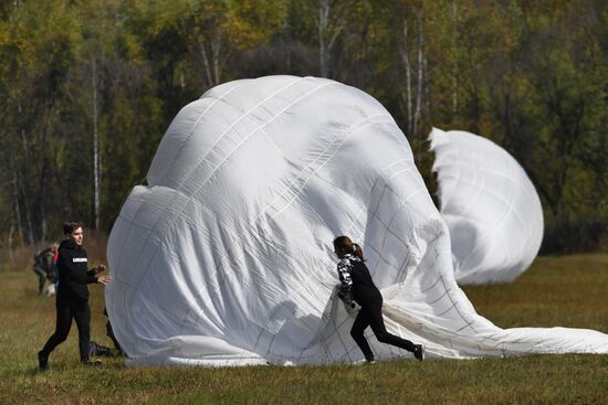Десантирование воспитанников Уссурийского суворовского училища
