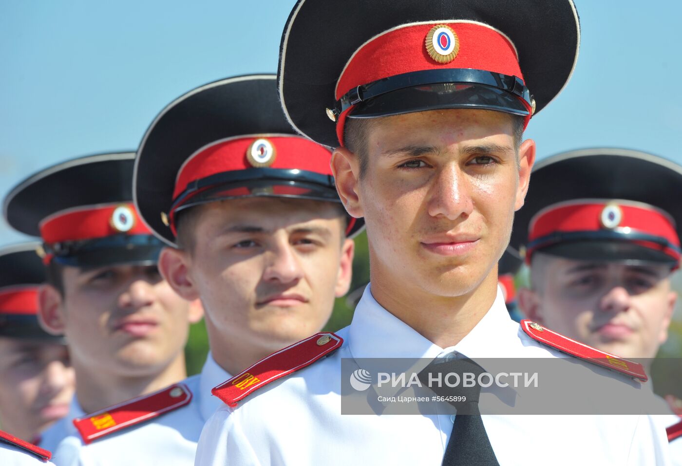 Суворовское училище в Грозном