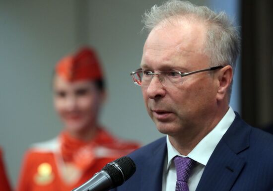 Передача авиакомпании Аэрофлот 50-го самолета Sukhoi Superjet 100 