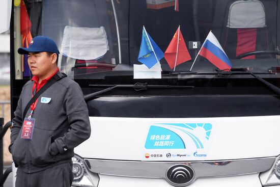 Международный автопробег «Газ в моторы»