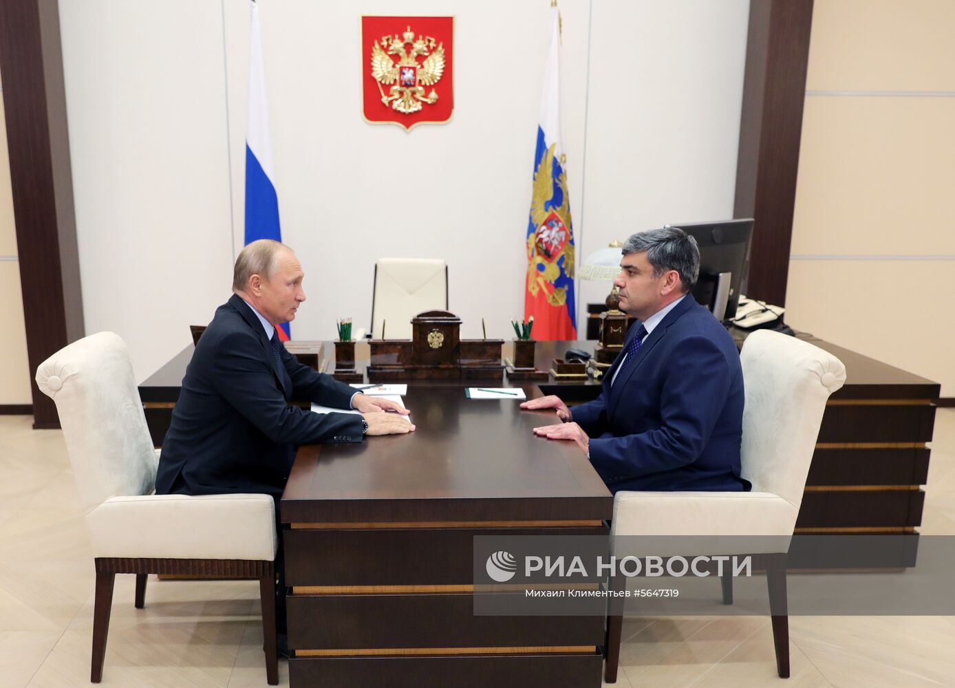 Президент РФ В. Путин встретился с К. Коковым