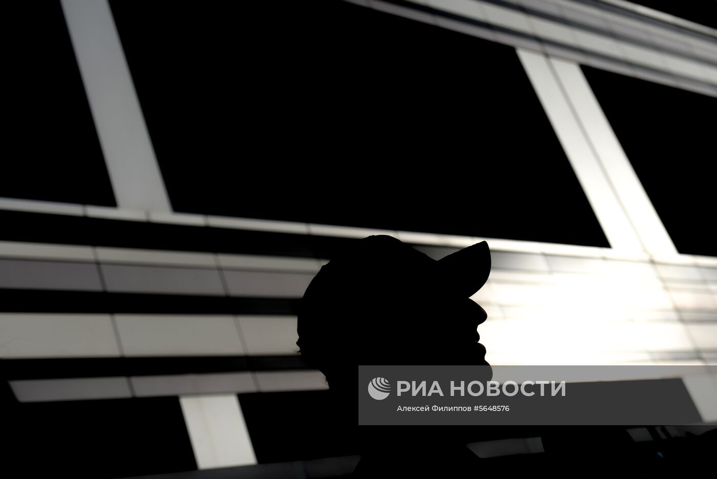 Подготовка к российскому этапу чемпионата мира по кольцевым автогонкам в классе "Формула-1"