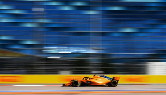 Автоспорт. Формула-1. Гран-при России. Свободные заезды. Первая сессия