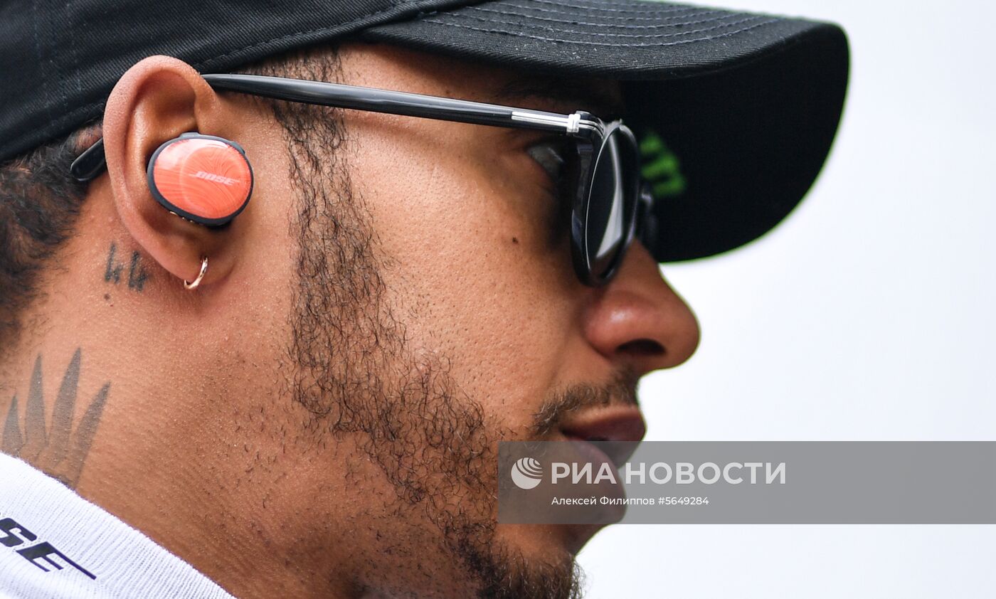 Автоспорт. Формула-1. Гран-при России. Свободные заезды. Первая сессия