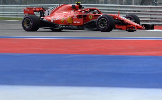 Автоспорт. Формула-1. Гран-при России. Свободные заезды. Первая сессия