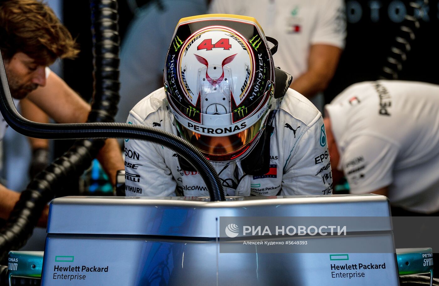 Автоспорт. Формула-1. Гран-при России. Свободные заезды. Первая сессия