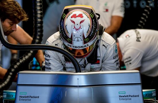 Автоспорт. Формула-1. Гран-при России. Свободные заезды. Первая сессия