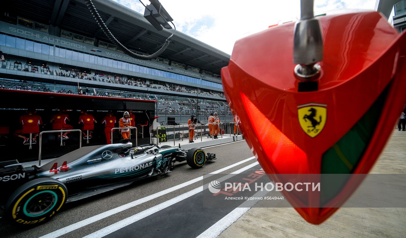 Автоспорт. Формула-1. Гран-при России. Свободные заезды. Первая сессия