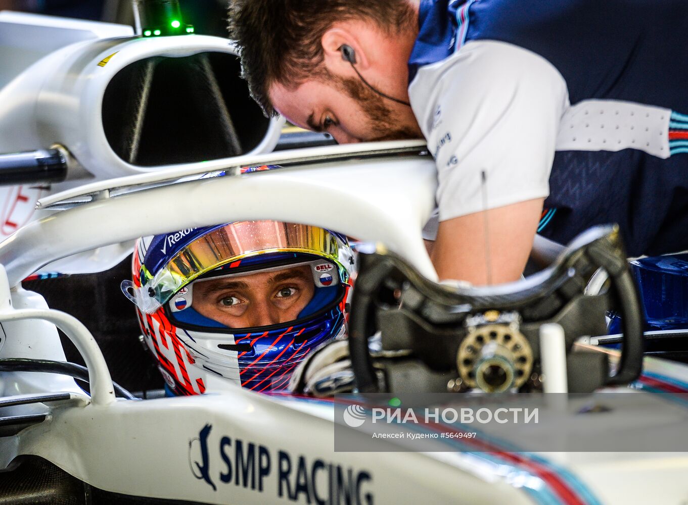 Автоспорт. Формула-1. Гран-при России. Свободные заезды. Первая сессия
