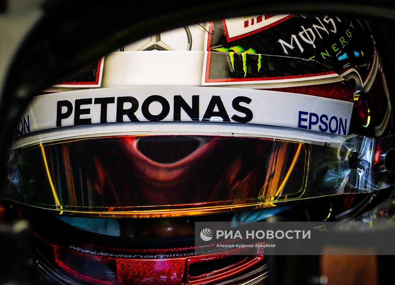 Автоспорт. Формула-1. Гран-при России. Свободные заезды. Первая сессия