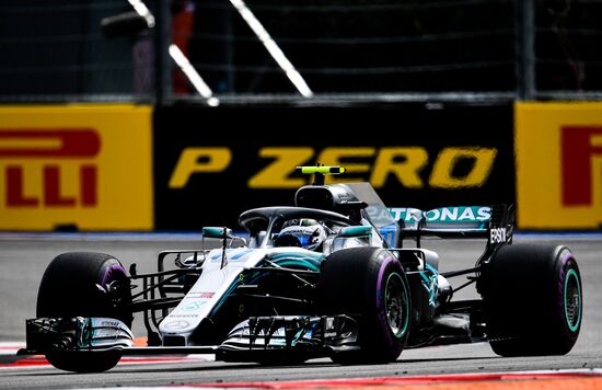 Автоспорт. Формула-1. Гран-при России. Свободные заезды. Первая сессия