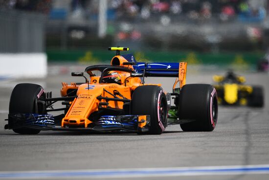 Автоспорт. Формула-1. Гран-при России. Свободные заезды. Первая сессия