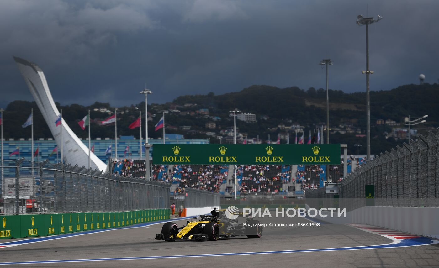 Автоспорт. Формула-1. Гран-при России. Свободные заезды. Первая сессия