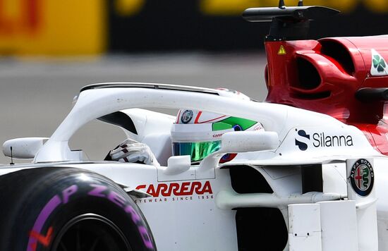 Автоспорт. Формула-1. Гран-при России. Свободные заезды. Первая сессия