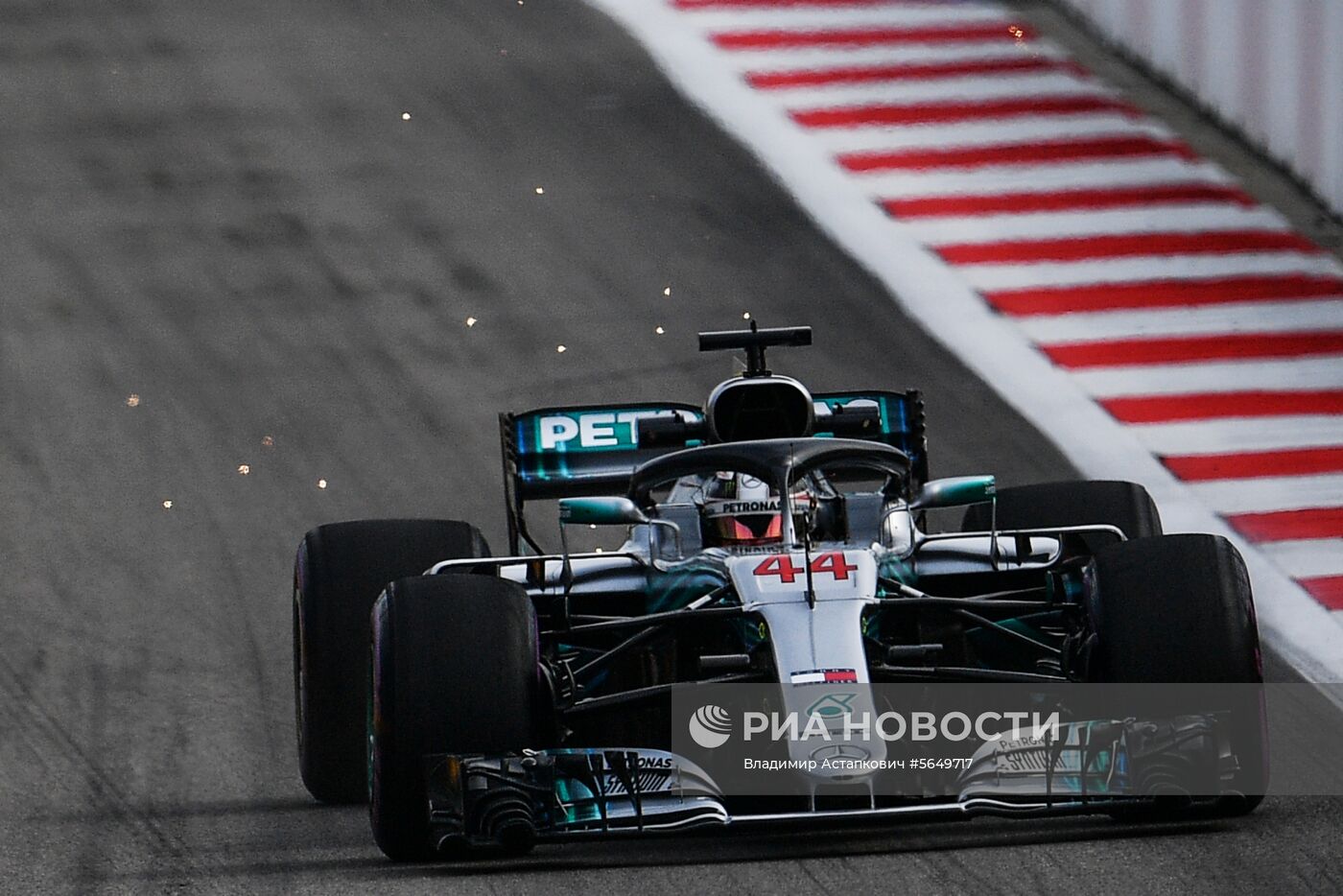 Автоспорт. Формула-1. Гран-при России. Свободные заезды. Первая сессия