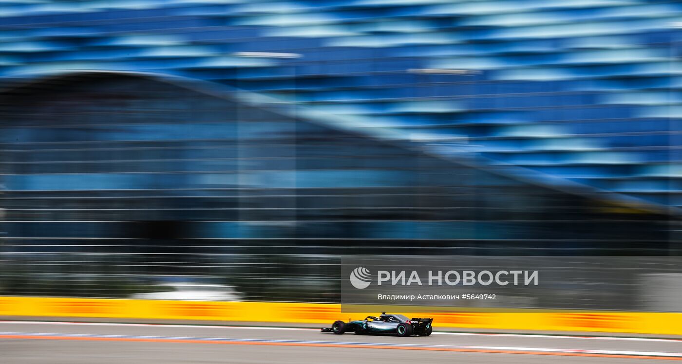 Автоспорт. Формула-1. Гран-при России. Свободные заезды. Первая сессия