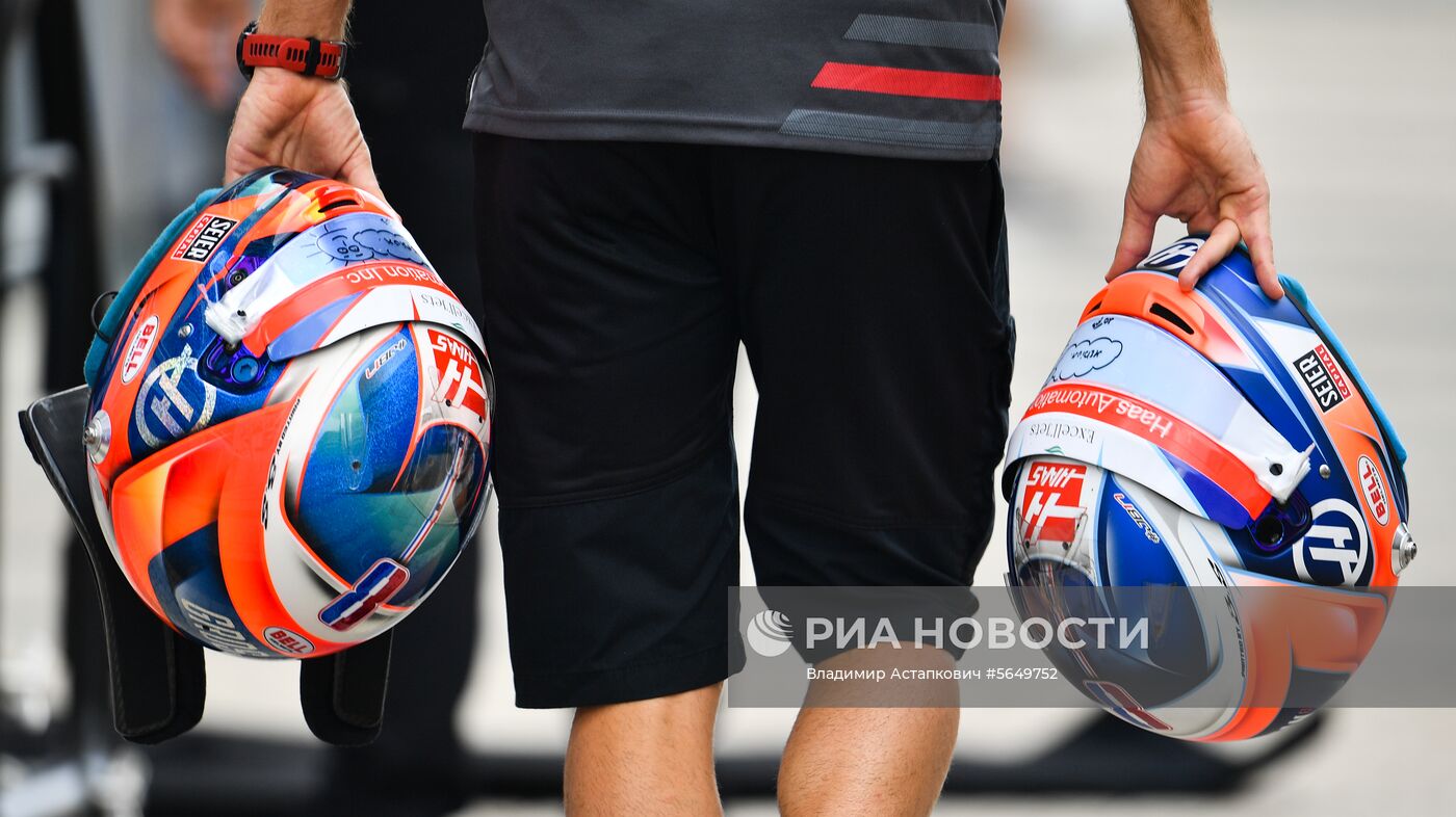 Автоспорт. Формула-1. Гран-при России. Свободные заезды. Первая сессия