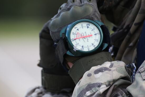 Совместные учения разведывательных подразделений российских и белорусских десантников