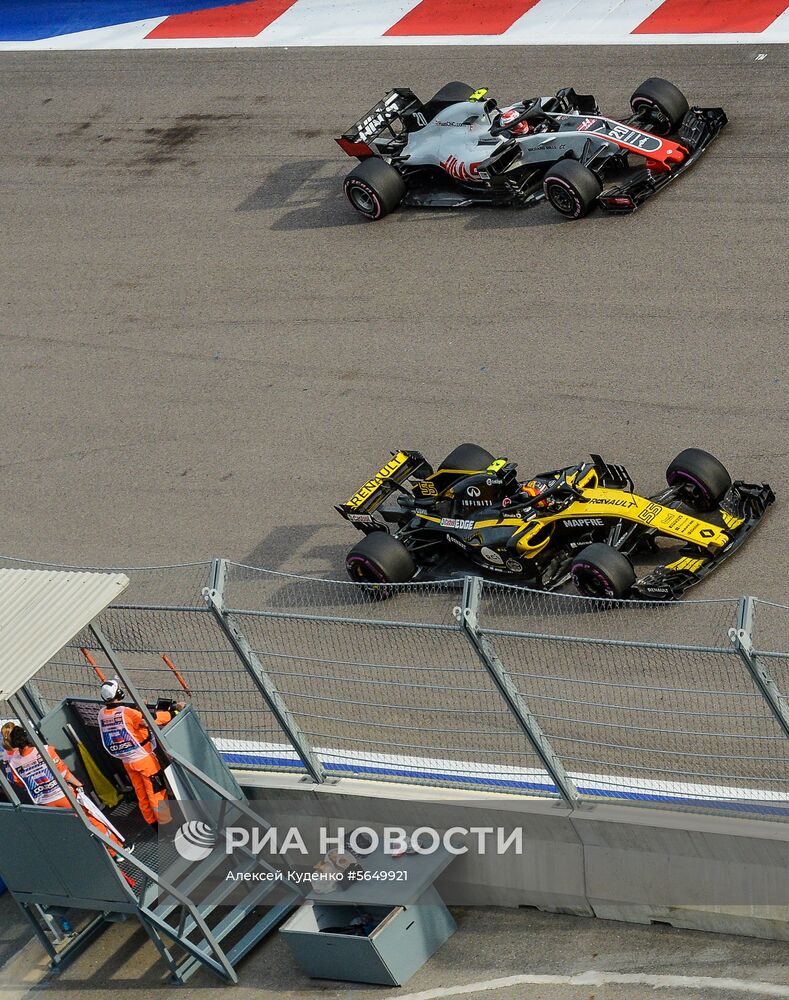 Автоспорт. Формула-1. Гран-при России. Свободные заезды. Вторая сессия