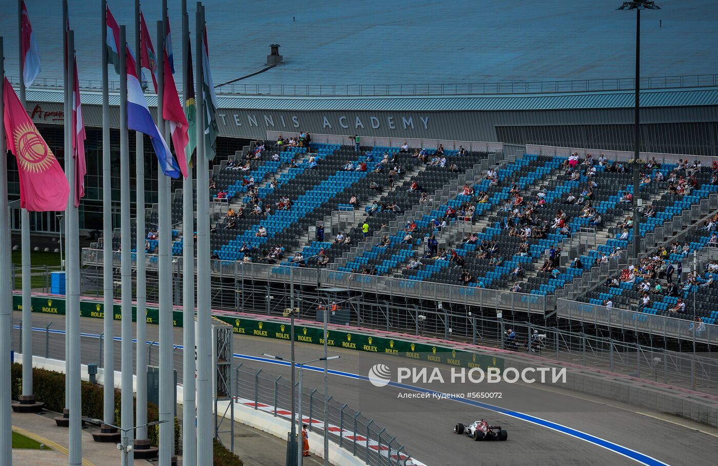 Автоспорт. Формула-1. Гран-при России. Свободные заезды. Вторая сессия
