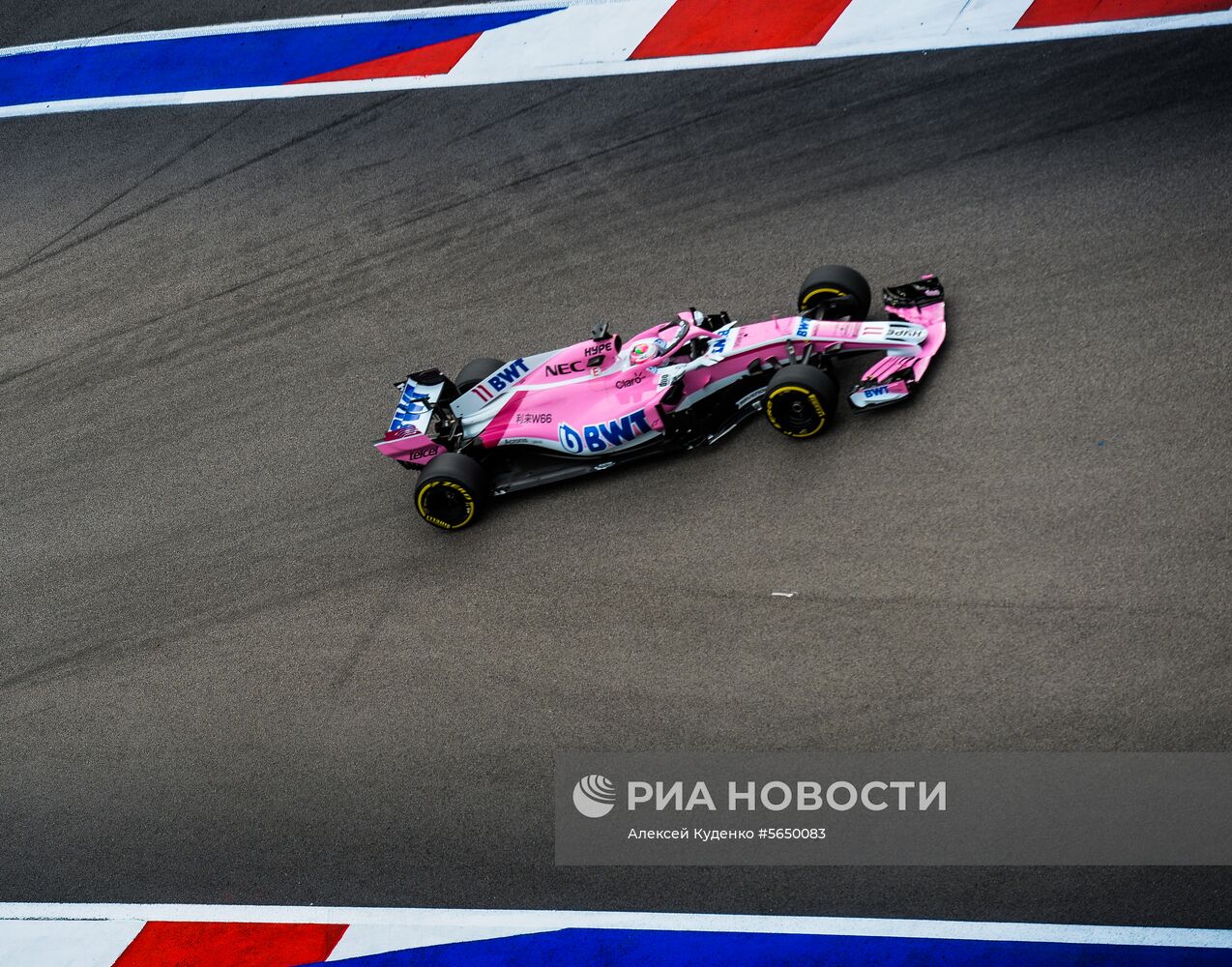 Автоспорт. Формула-1. Гран-при России. Свободные заезды. Вторая сессия