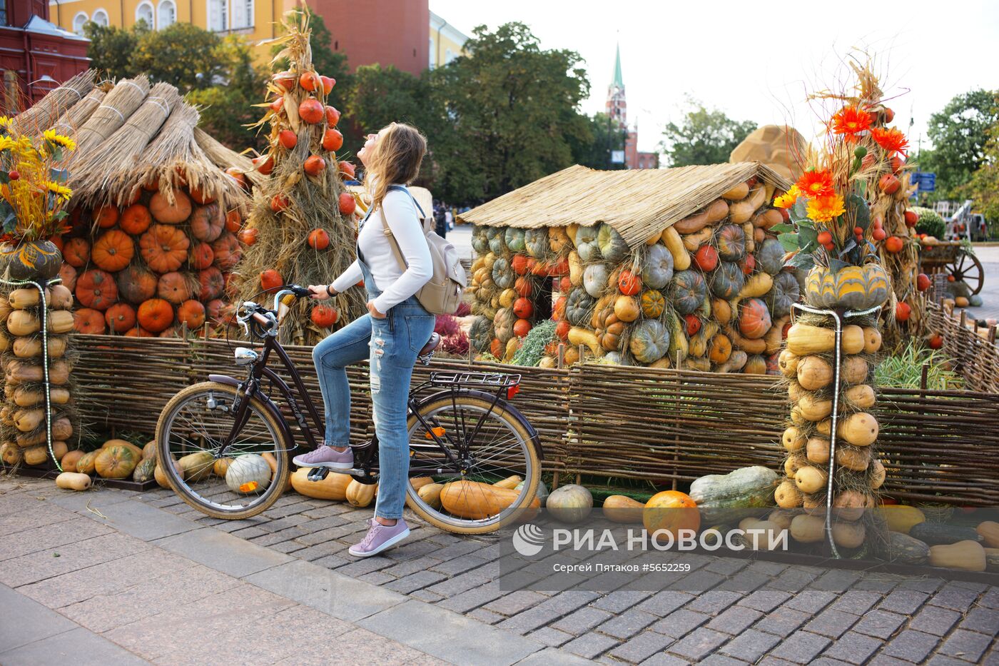 Города мира. Москва