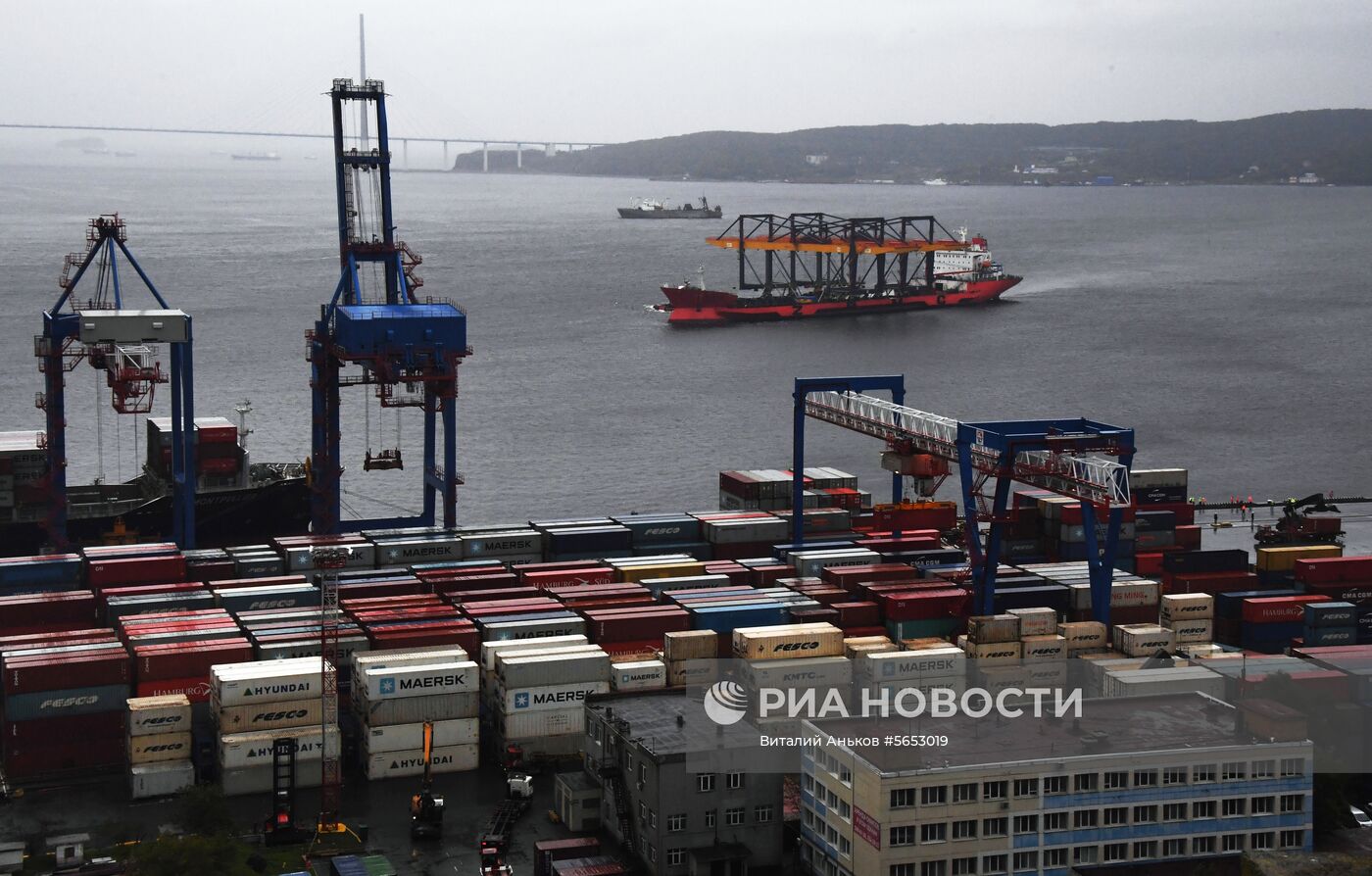 Козловые краны доставлены во Владивосток