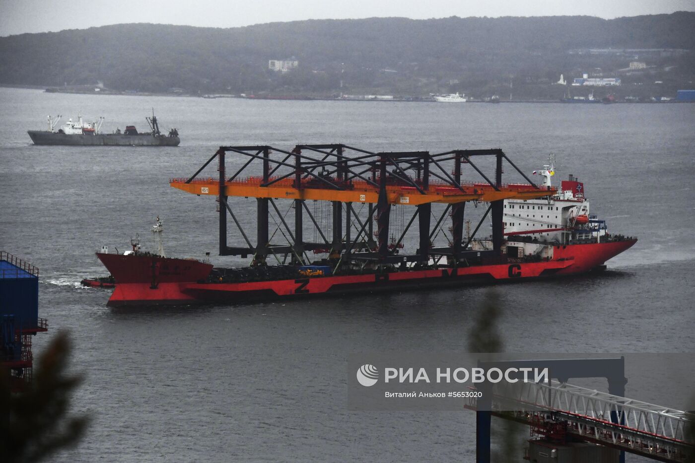 Козловые краны доставлены во Владивосток