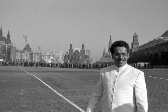 Индийский иллюзионист Продип Чандра Соркар