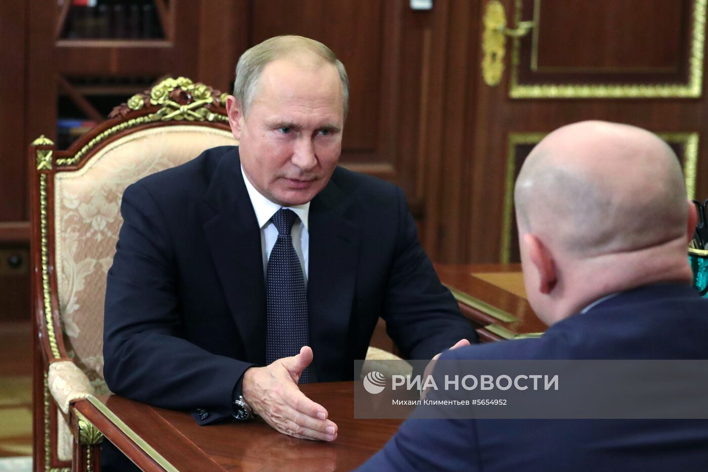 Президент РФ В. Путин встретился с М. Развожаевым