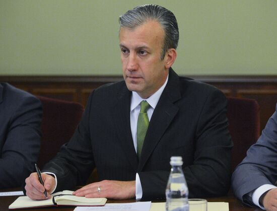 Заместитель председателя правительства РФ Ю. Борисов провел ряд встреч