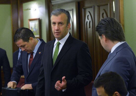 Заместитель председателя правительства РФ Ю. Борисов провел ряд встреч