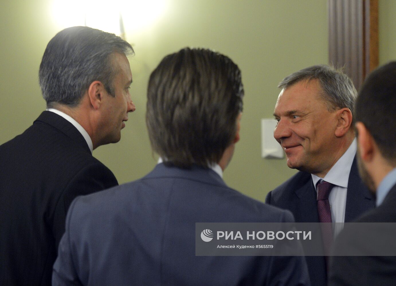 Заместитель председателя правительства РФ Ю. Борисов провел ряд встреч