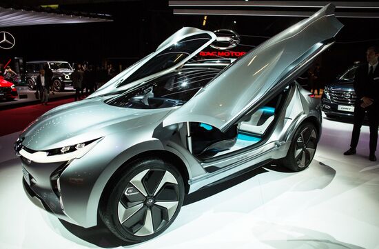 Открытие Парижского автосалона 2018