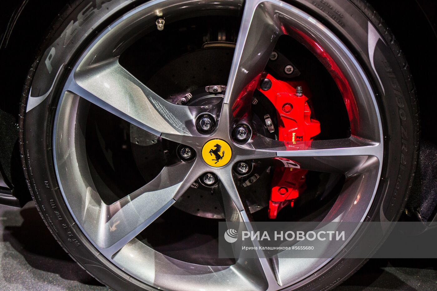 Открытие Парижского автосалона 2018