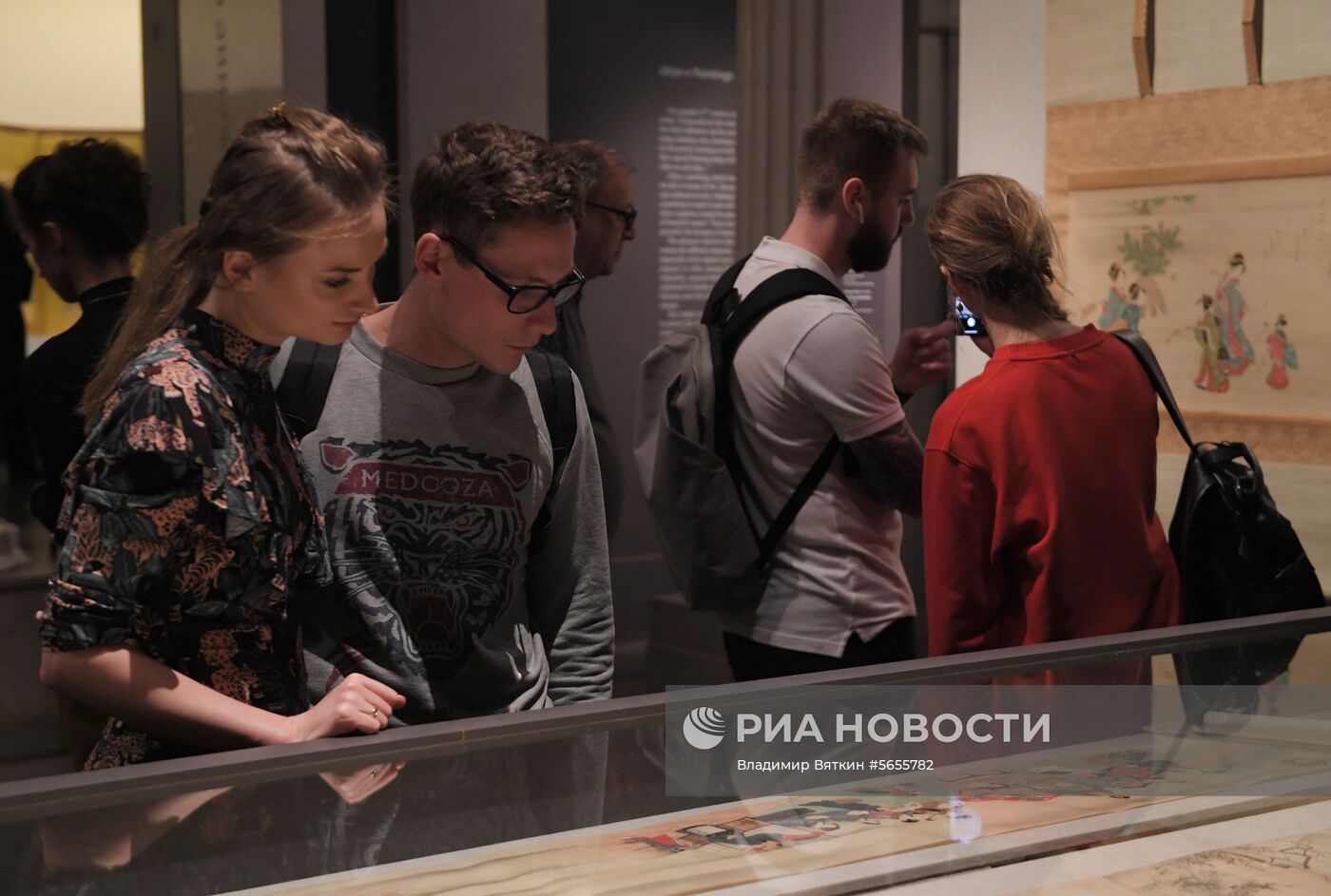 Выставка "Шедевры живописи и гравюры эпохи Эдо"