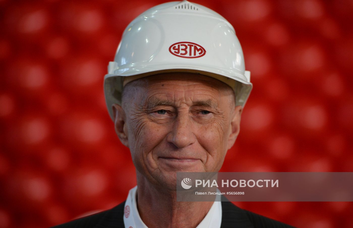 Презентация карьерного гидравлического экскаватора УГЭ-300
