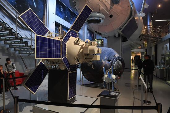 Всемирная неделя космоса в музее космонавтики