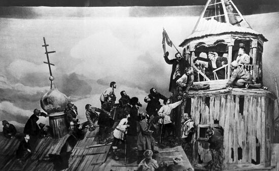 Спектакль "Бронепоезд 14-69"