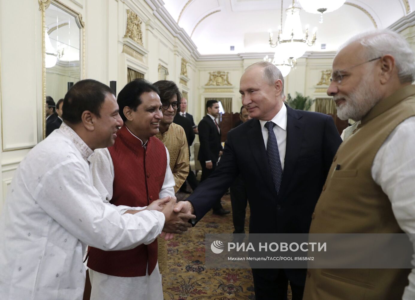Официальный визит президента РФ В. Путина в Индию. День второй