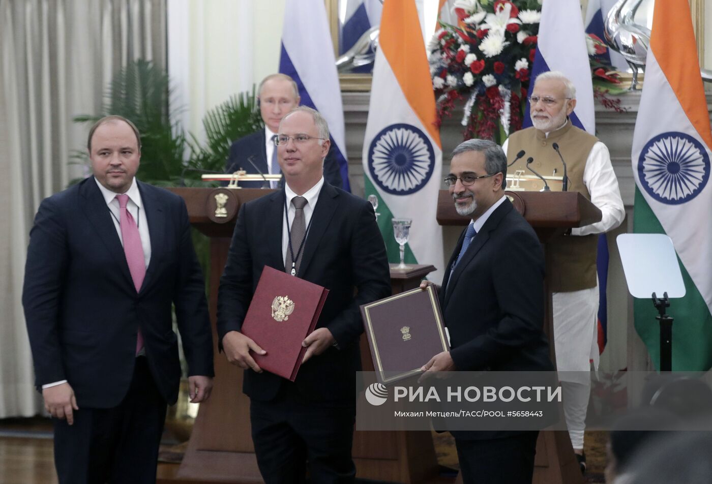 Официальный визит президента РФ В. Путина в Индию. День второй