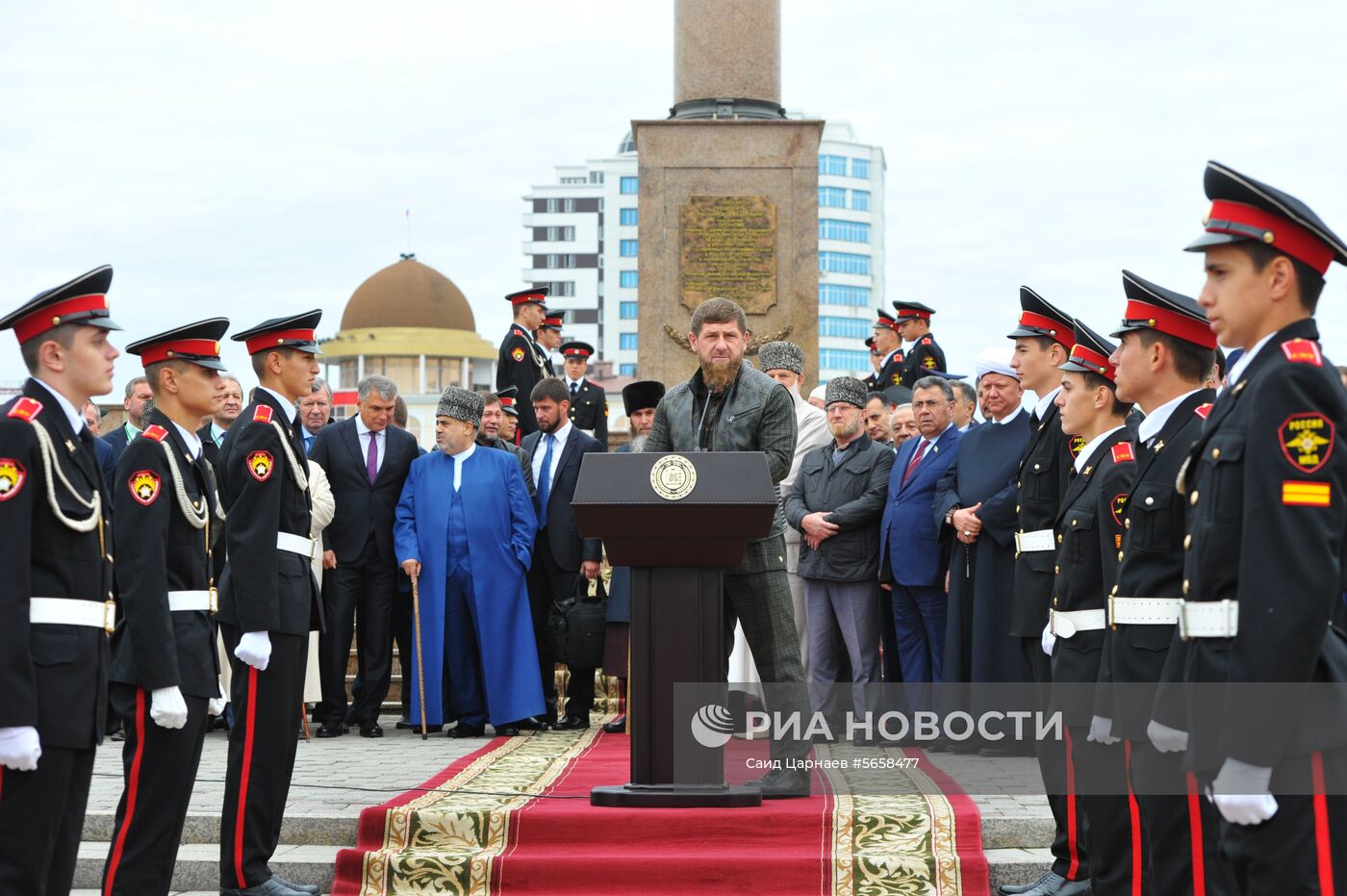 Празднование 200-летия Грозного