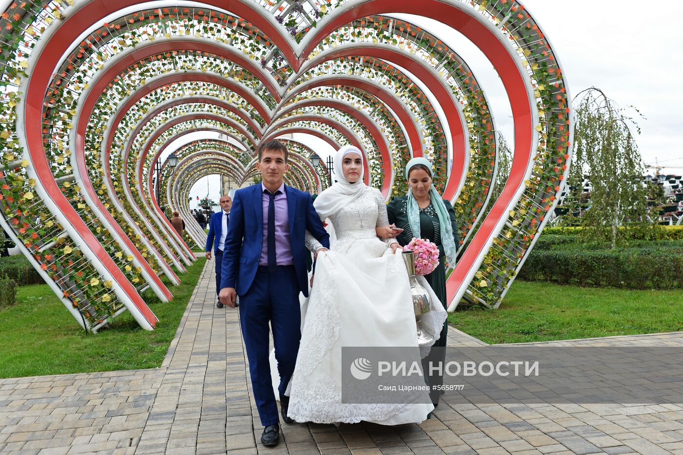 Празднование 200-летия Грозного