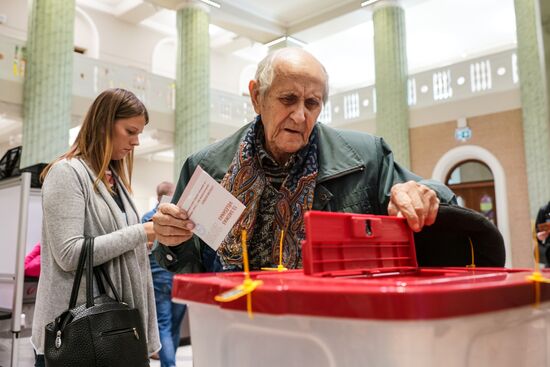 Парламентские выборы в Латвии