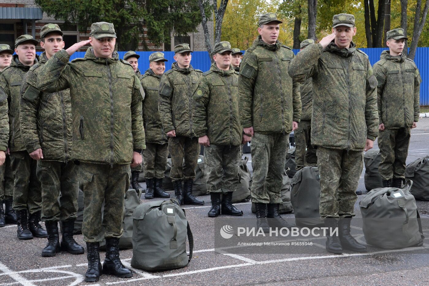 Российские саперы окажут помощь Лаосу в разминировании территории страны