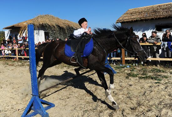 Казачий ВИС джигитовка