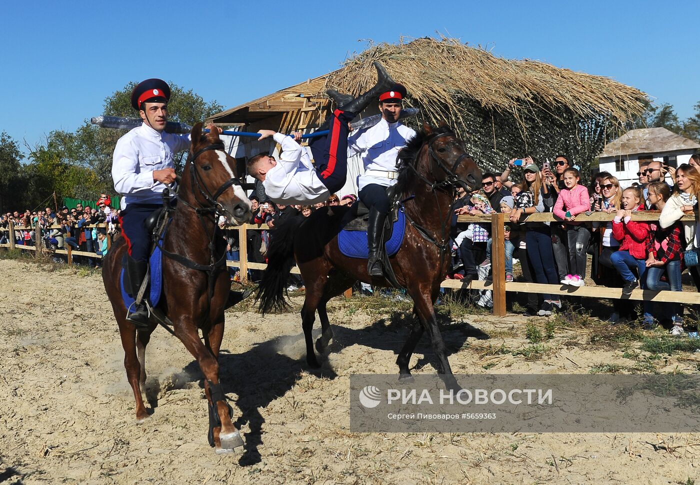 Казачьи игры «Покровские Шермиции» в Ростовской области