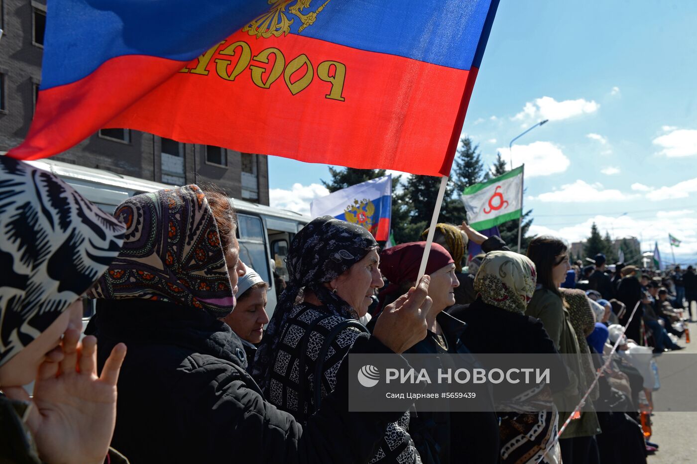 Митинг в Магасе против установления границы с Чеченской Республикой 