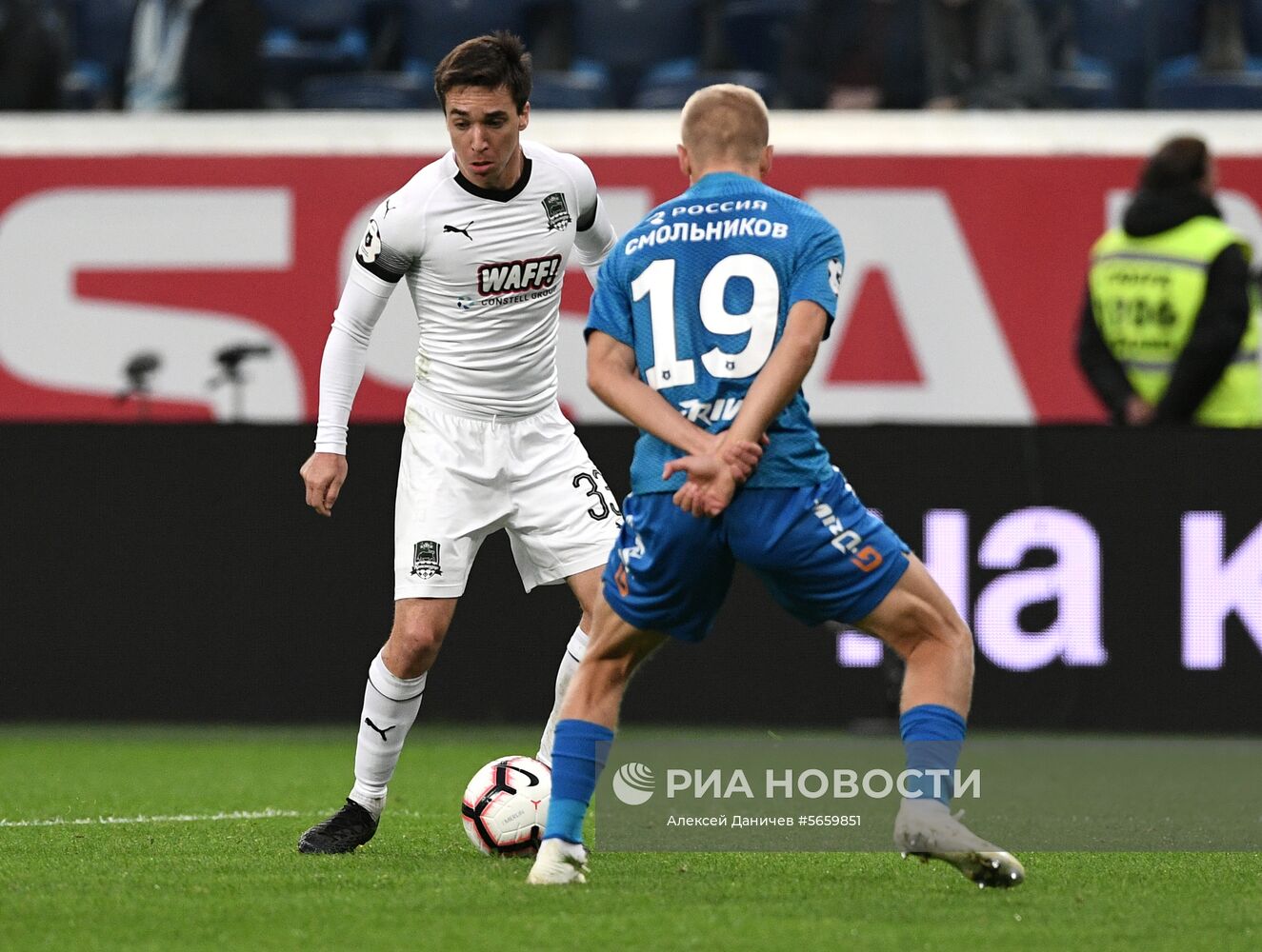 Футбол. РПЛ. Матч "Зенит" - "Краснодар"