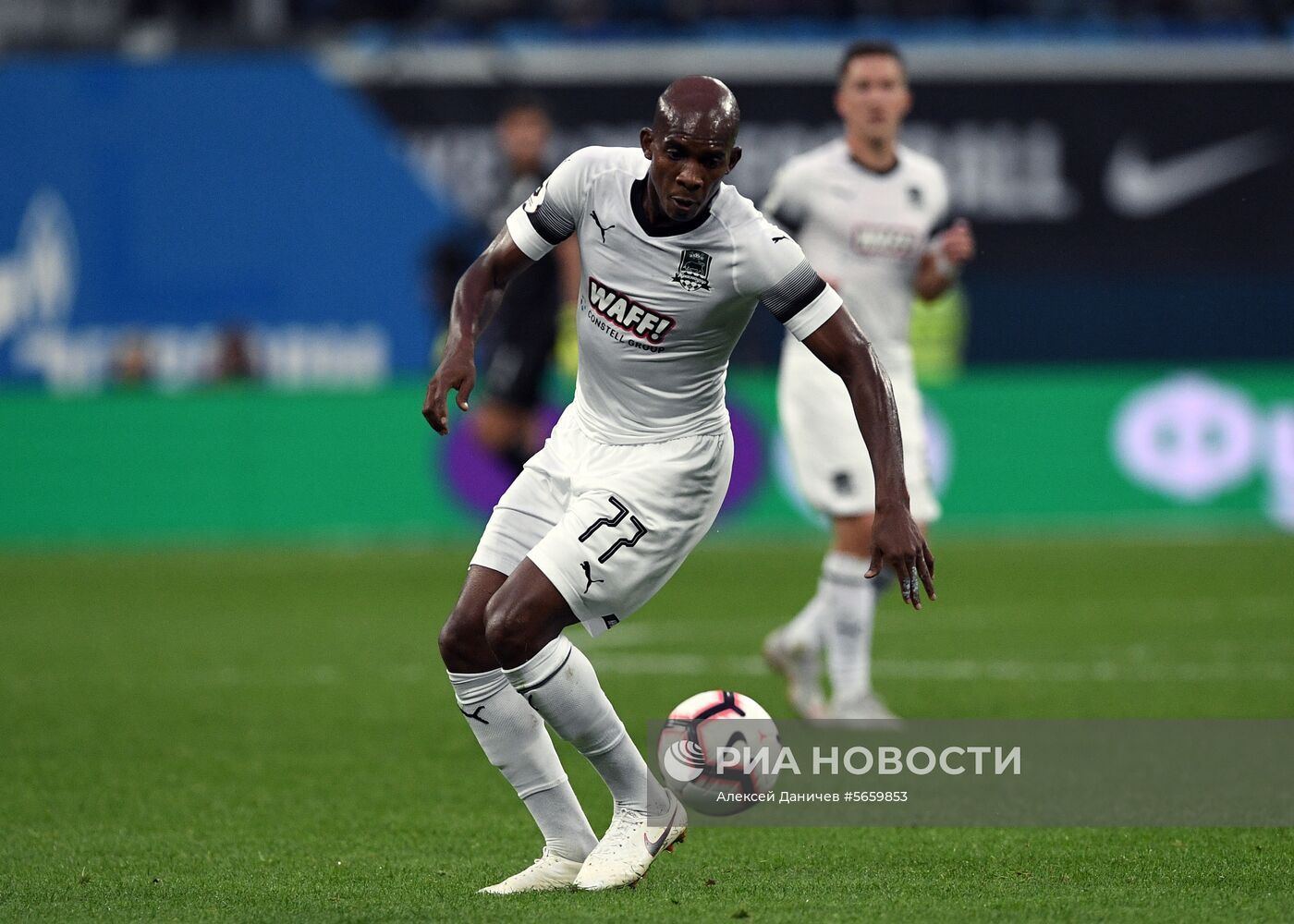 Футбол. РПЛ. Матч "Зенит" - "Краснодар"